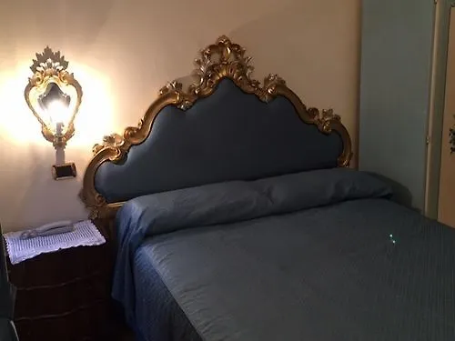 ***  Vecellio Hotel Venice Italy