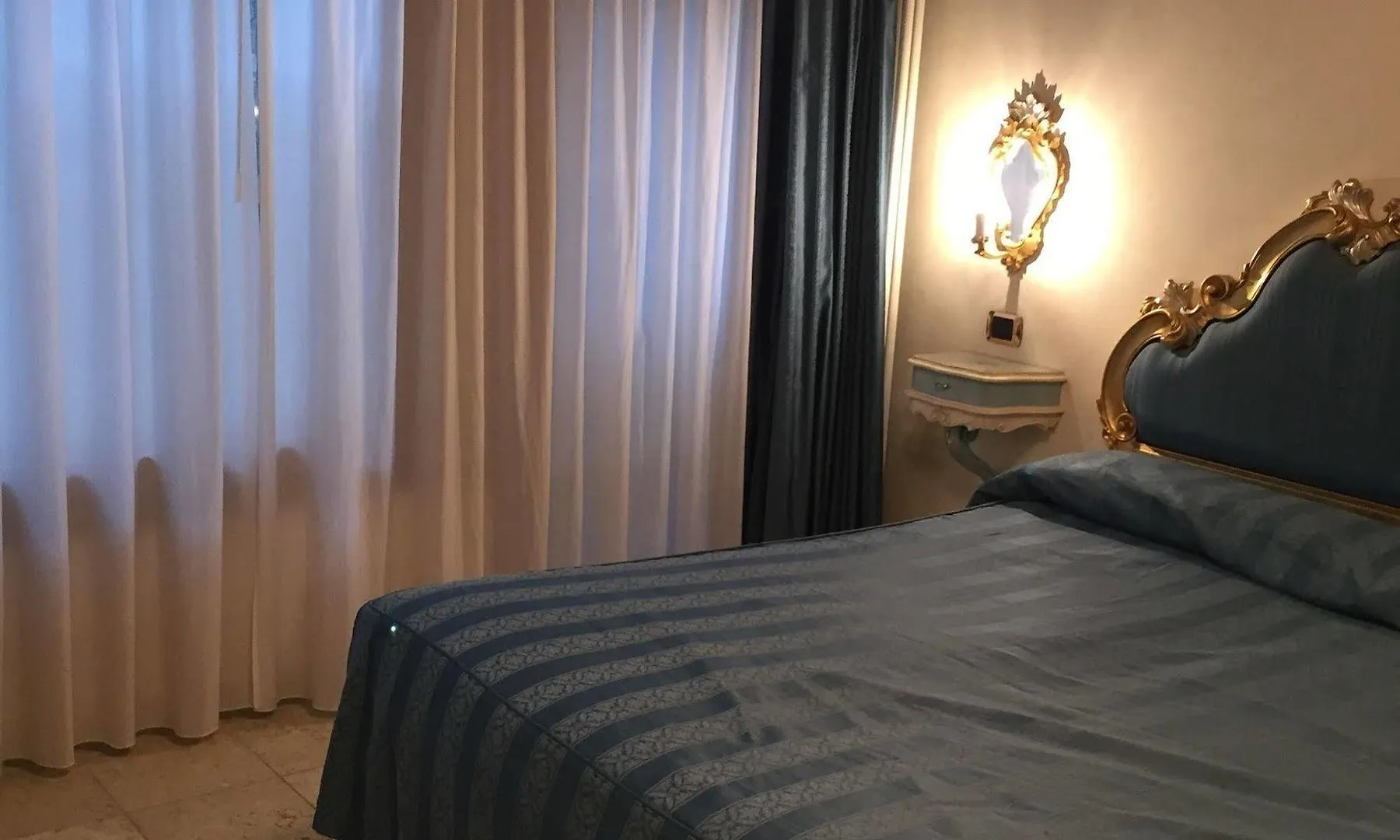 Vecellio Hotel Venice